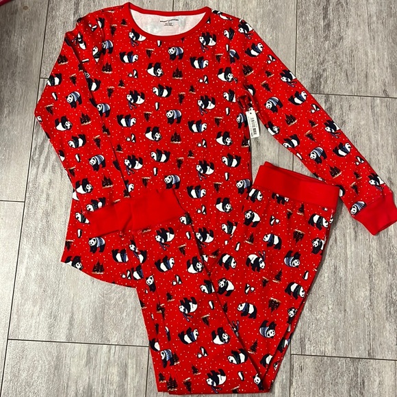 Amazon Essentials Red Panda PJ Set- Size M- NWT - Picture 2 of 11